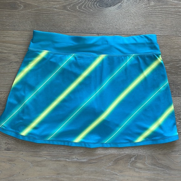 Nike Dri-Fit Turquoise w/Neon Stripes Athletic Tennis Skort-M Top Sold Separate - Picture 7 of 7